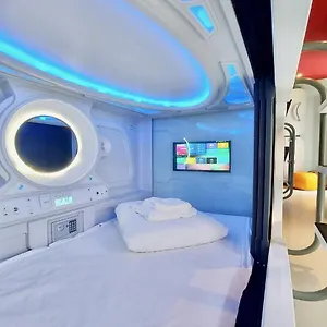 Atypicap Capsule , Puerto de la Cruz (Tenerife) Spagna
